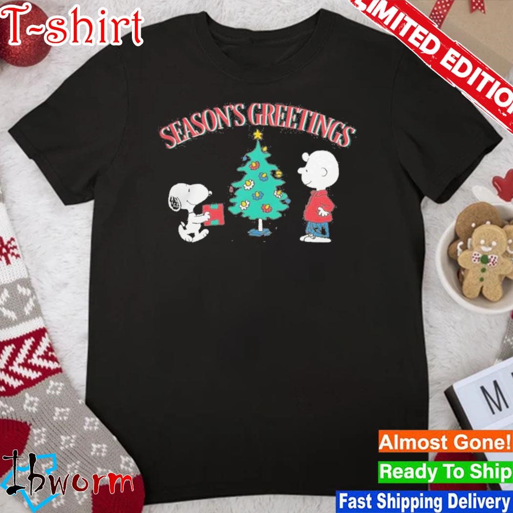 Official snoopy and Charlie Brown Season's Greetings christmas shirt